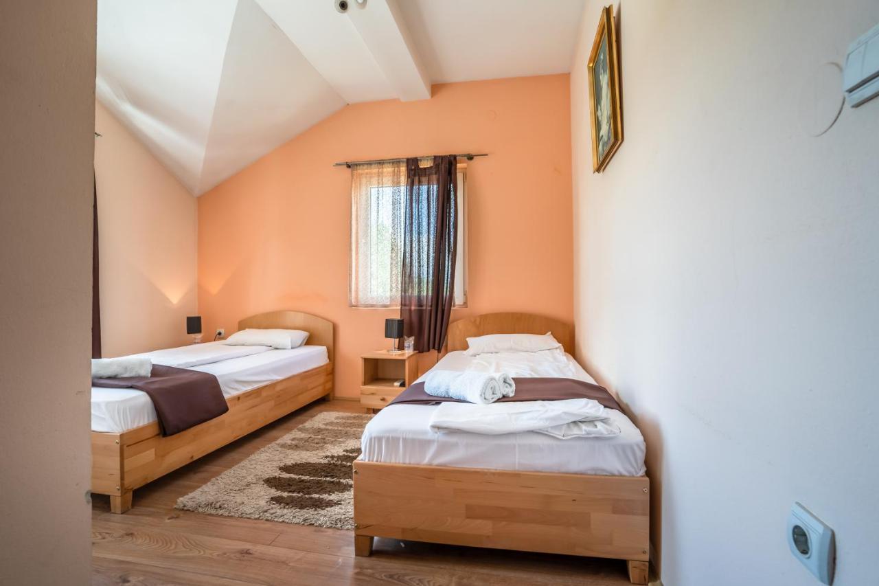 Garni Hotel Mali Predah Knjazevac Exteriér fotografie